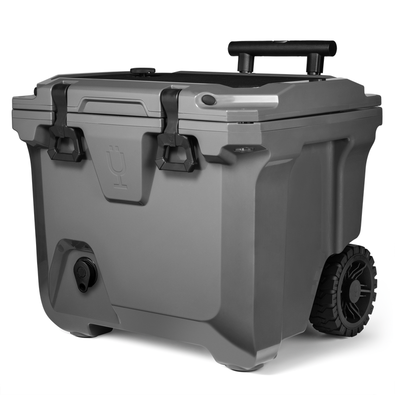 Br Tank 35-Quart Rolling Cooler | Charcoal - Clean Outdoor